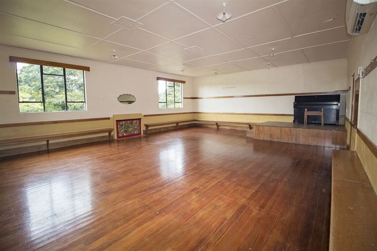 Photo of property in 7 Woolshed Valley Road, Otaio, Timaru, 7971
