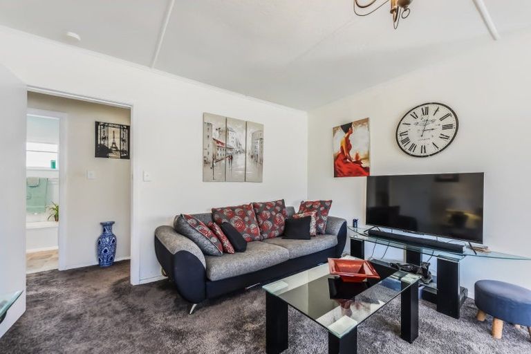 Photo of property in 16a Palm Avenue, Stoke, Nelson, 7011