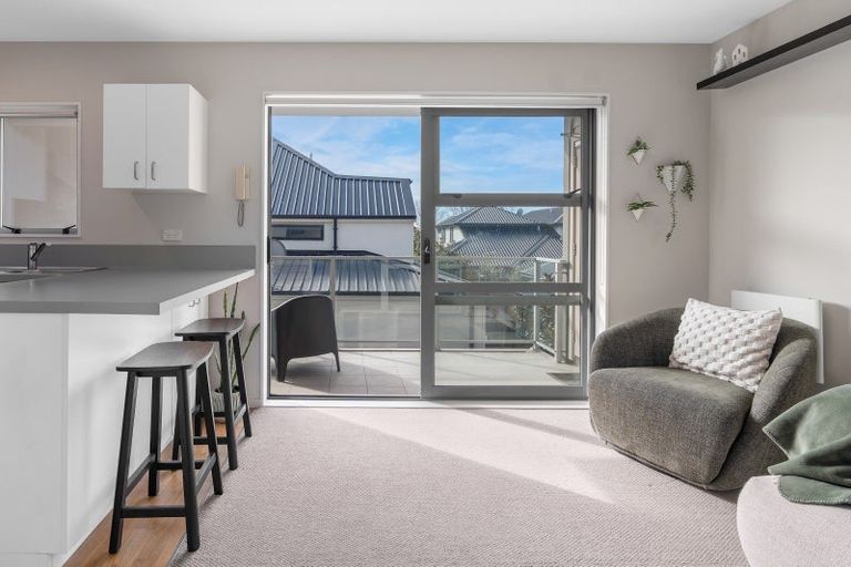 Photo of property in C4/101 Caledonian Road, St Albans, Christchurch, 8014