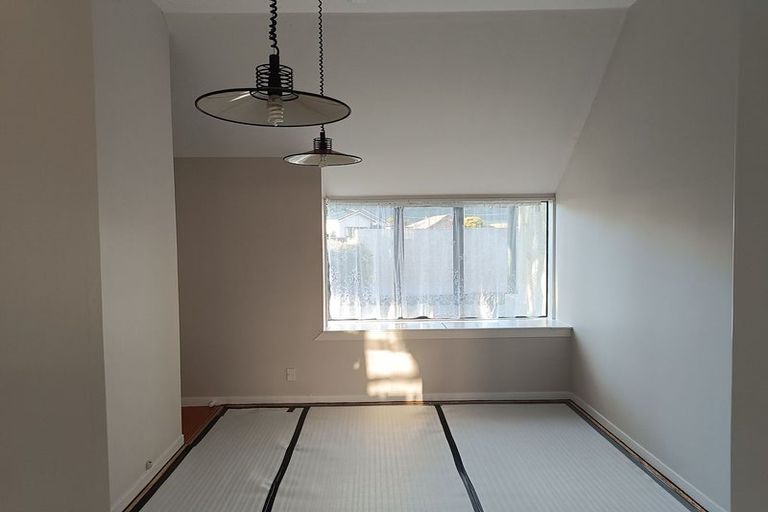 Photo of property in 3/990 High Street, Avalon, Lower Hutt, 5011