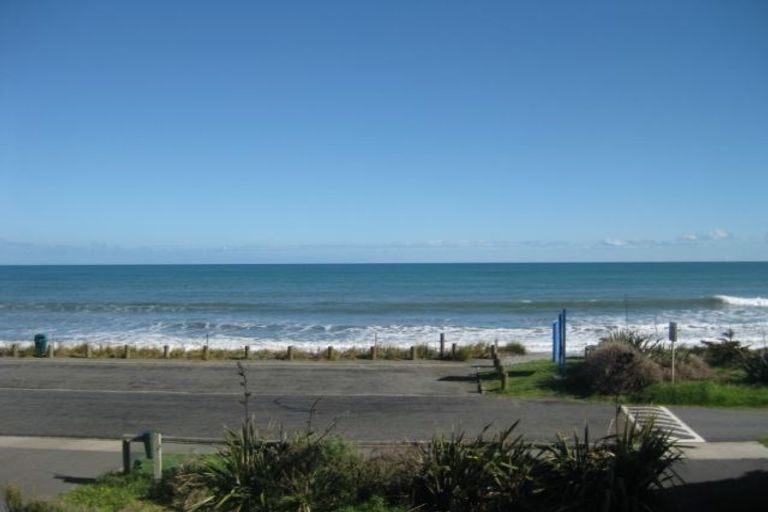 Photo of property in 138 The Parade, Paekakariki, 5034
