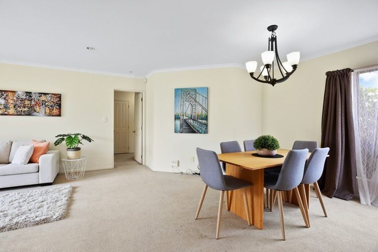 Photo of property in 20 Callum Brae Drive, Rototuna, Hamilton, 3210