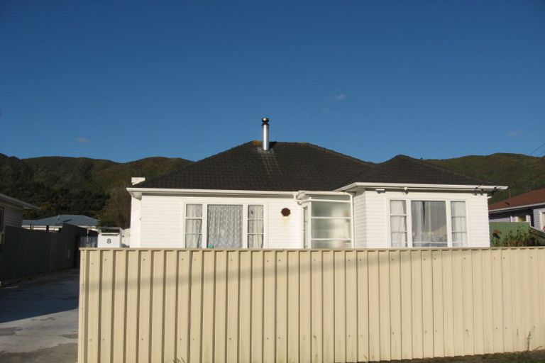 Photo of property in 8 Roberts Street, Wainuiomata, Lower Hutt, 5014