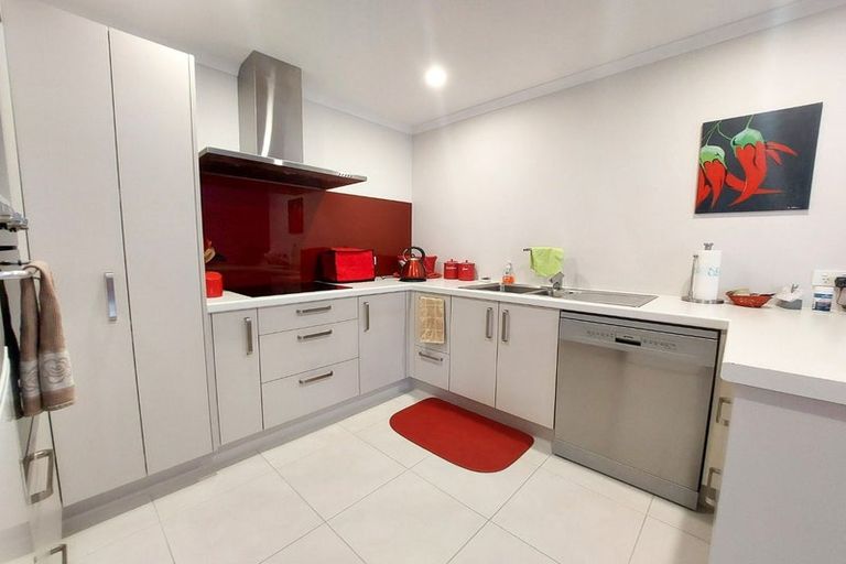 Photo of property in 22 Ridgedale Crescent, Flagstaff, Hamilton, 3210