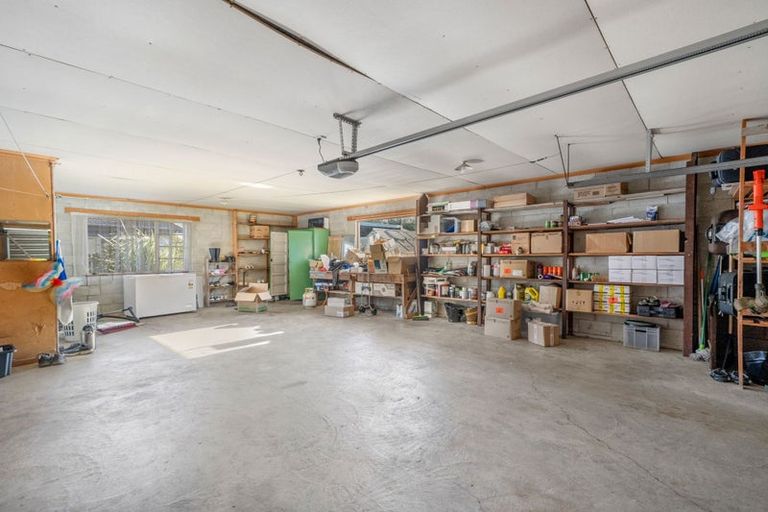 Photo of property in 96 Gladstone Terrace, Gladstone, Invercargill, 9810