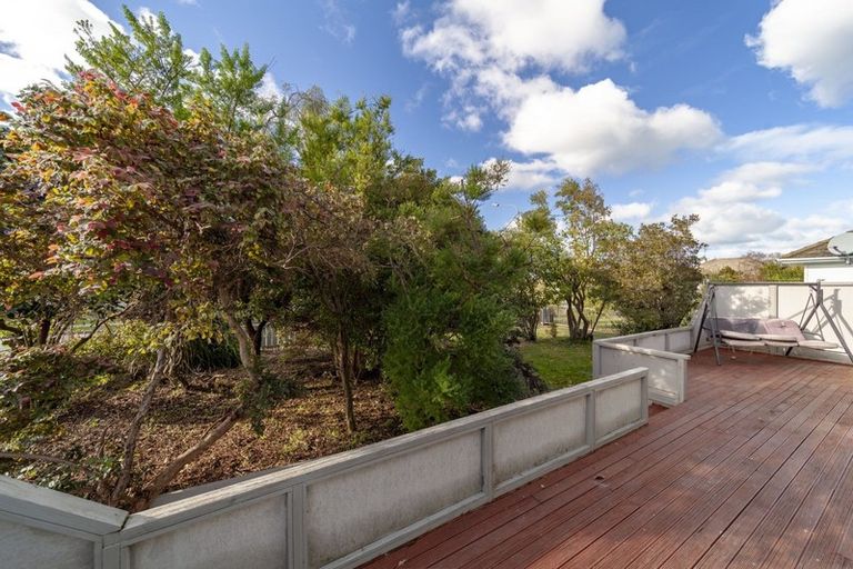 Photo of property in 61 Hillary Crescent, Maraenui, Napier, 4110