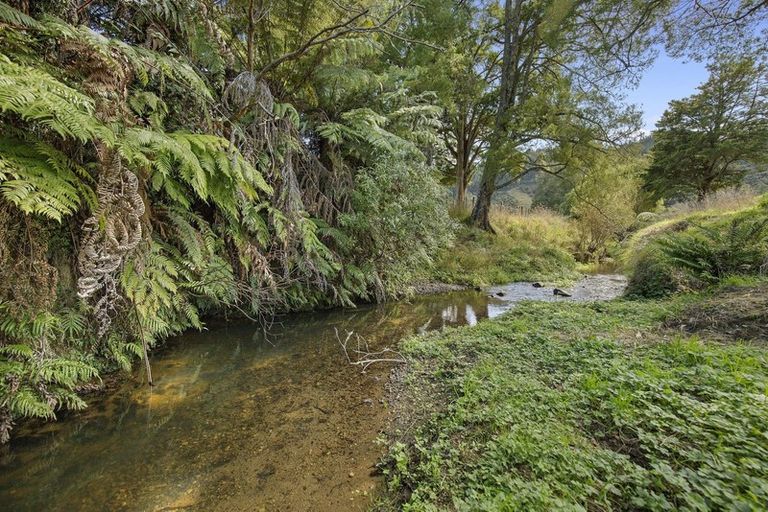 Photo of property in 846 Old Mountain Road, Waitetuna, Raglan, 3295