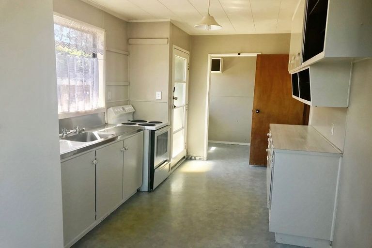 Photo of property in 21 Shalimar Place, Clover Park, Auckland, 2019