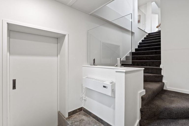 Photo of property in 9 Livingstone Lane, Frankton, Queenstown, 9300