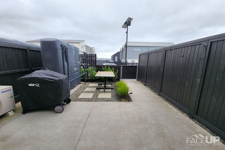 Photo of property in 48 Clark Road, Hobsonville, Auckland, 0616