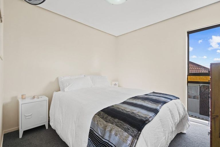 Photo of property in 19 Raumati Crescent, Onerahi, Whangarei, 0110