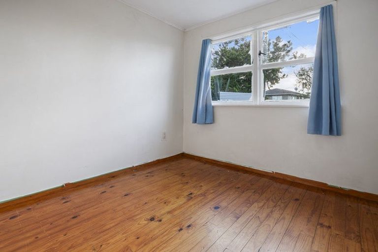 Photo of property in 70 Carlisle Road, Browns Bay, Auckland, 0632