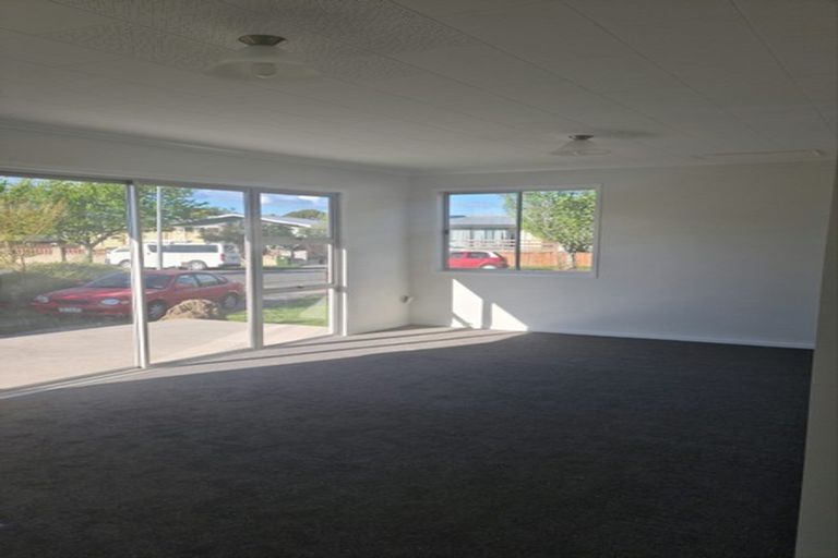 Photo of property in 3 Lilac Street, Melville, Hamilton, 3206