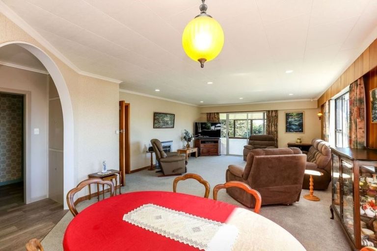 Photo of property in 21 Curtis Street, Okato, 4335