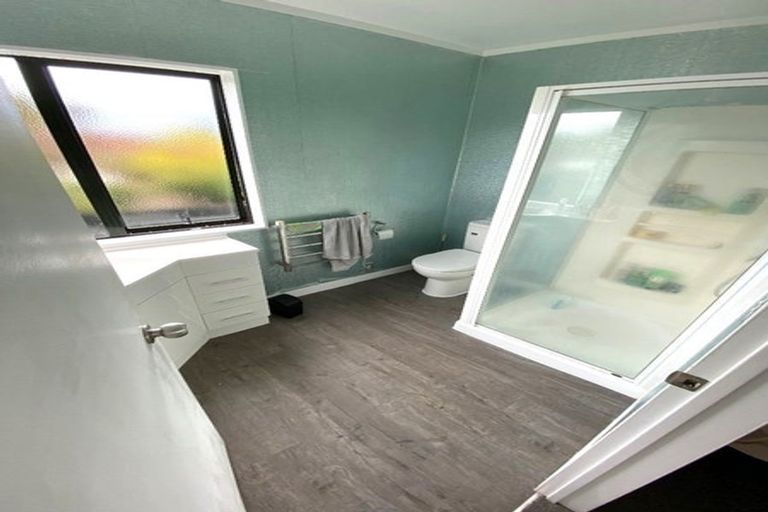 Photo of property in 287 Bucklands Beach Road, Bucklands Beach, Auckland, 2012