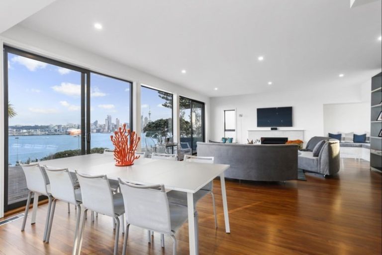 Photo of property in 79a Stanley Point Road, Stanley Point, Auckland, 0624