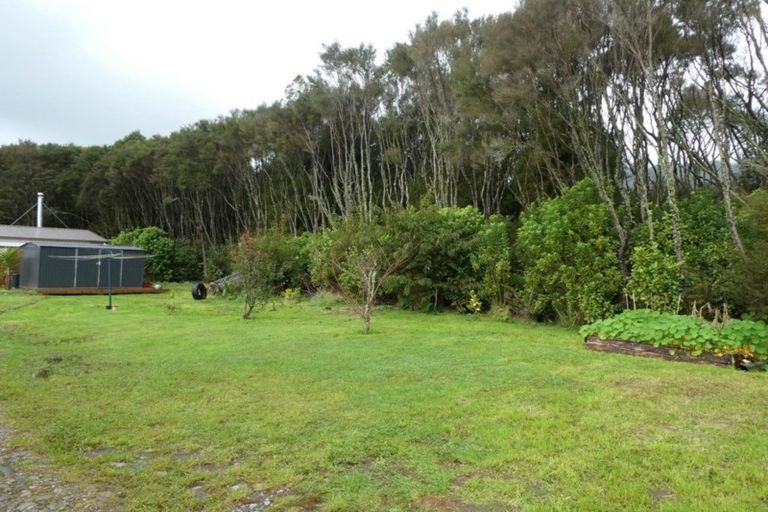 Photo of property in 116 Powerhouse Road, Fairdown, Westport, 7891