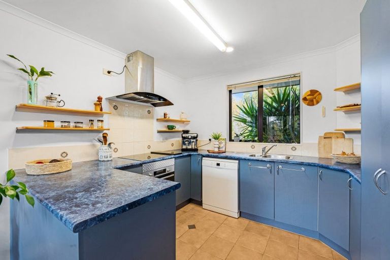Photo of property in 17 Ruze Vida Drive, Massey, Auckland, 0614