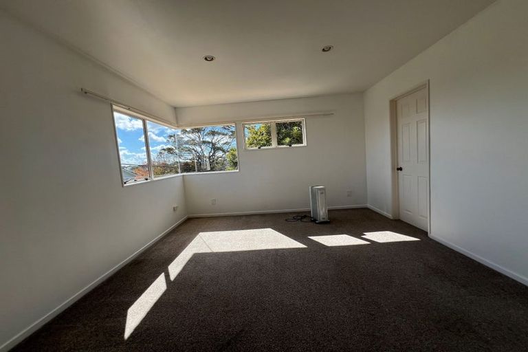 Photo of property in 36a Crichton Terrace, Hauraki, Auckland, 0622