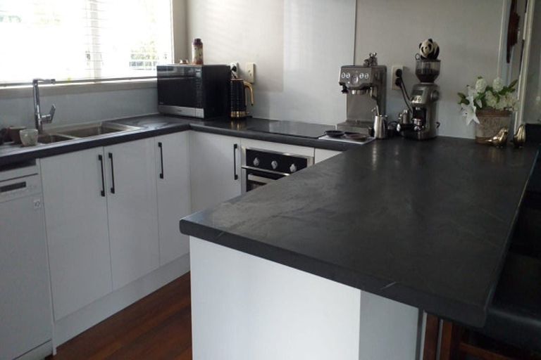 Photo of property in 14 Queenwood Avenue, Queenwood, Hamilton, 3210