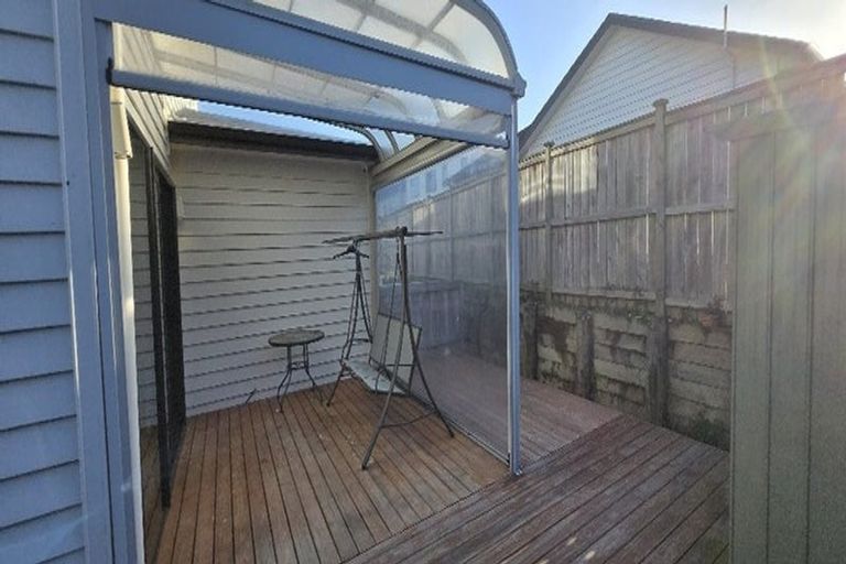 Photo of property in 13 Johns Creek Crescent, Silverdale, 0932