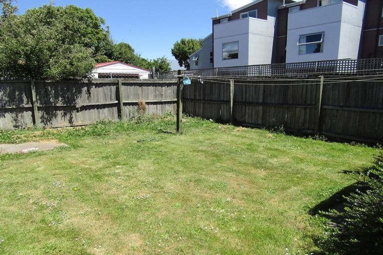 Photo of property in 2/66 Burke Street, Addington, Christchurch, 8024