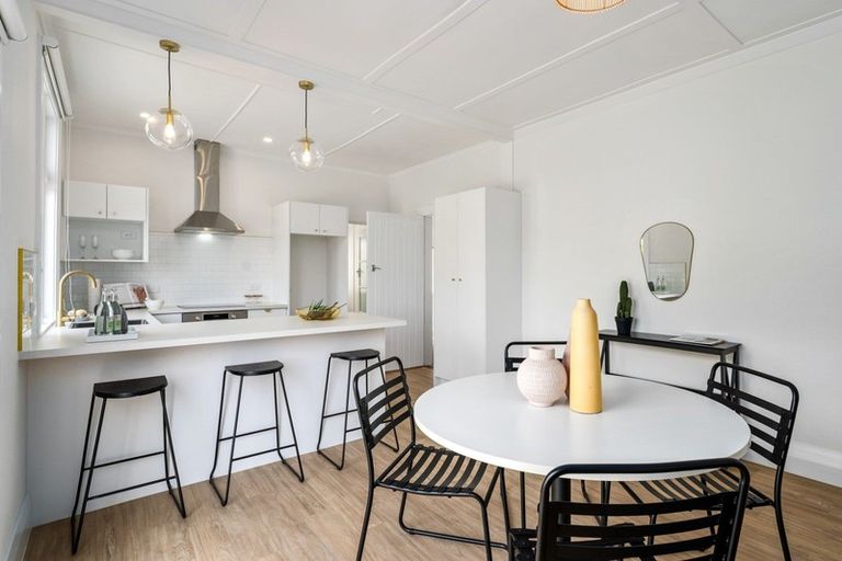 Photo of property in 8a Clyde Street, Oamaru North, Oamaru, 9400