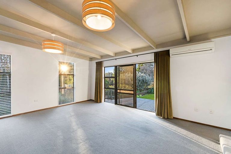 Photo of property in 20 Whakapaki Street, Urenui, 4375