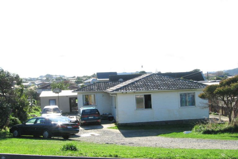 Photo of property in 6 Nohorua Street, Takapuwahia, Porirua, 5022