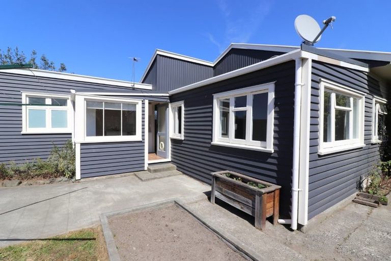 Photo of property in 112 Selwyn Street, Somerfield, Christchurch, 8024