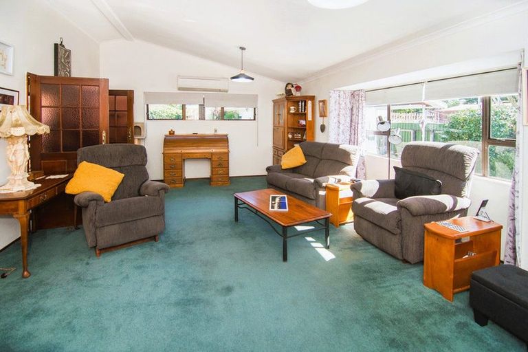 Photo of property in 3 Gordon Street, Lansdowne, Masterton, 5810
