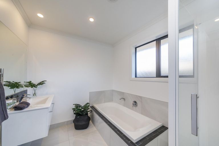Photo of property in 7a Palm Avenue, Hokowhitu, Palmerston North, 4410