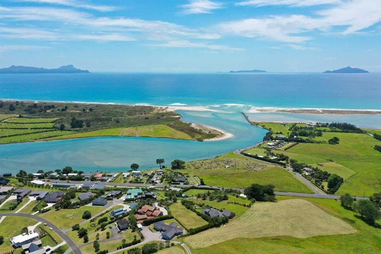 Photo of property in 296b Cove Road, Waipu, 0582