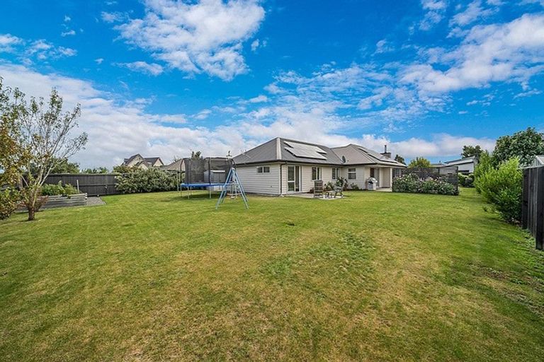 Photo of property in 14 Shona Lane, West Melton, 7618