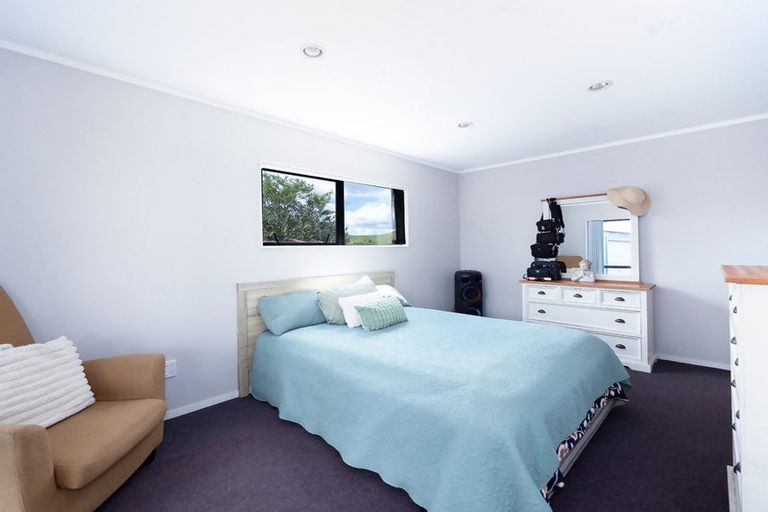 Photo of property in 19 Gill Drive, Kawakawa, 0210