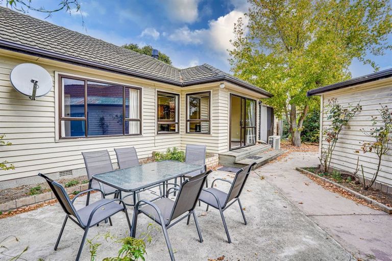 Photo of property in 319 Wairakei Road, Burnside, Christchurch, 8053
