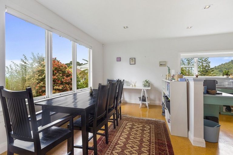 Photo of property in 7 Moana Road, Kelburn, Wellington, 6012