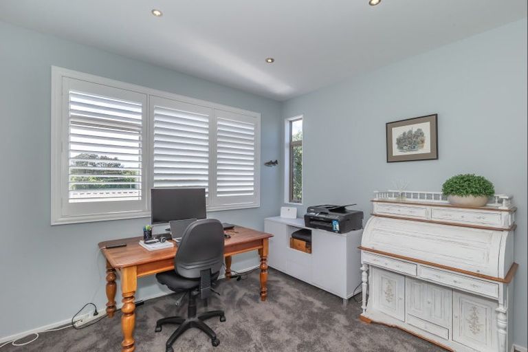 Photo of property in 205 Muhunoa Road East, Ohau, Levin, 5570