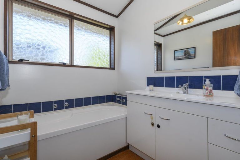 Photo of property in 6 Bay Street, Matua, Tauranga, 3110