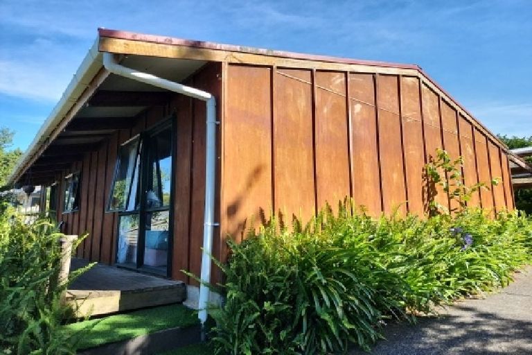 Photo of property in 17 Jacaranda Place, Kerikeri, 0230