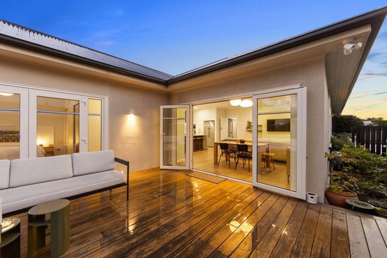 Photo of property in 126 Rutland Street, St Albans, Christchurch, 8052