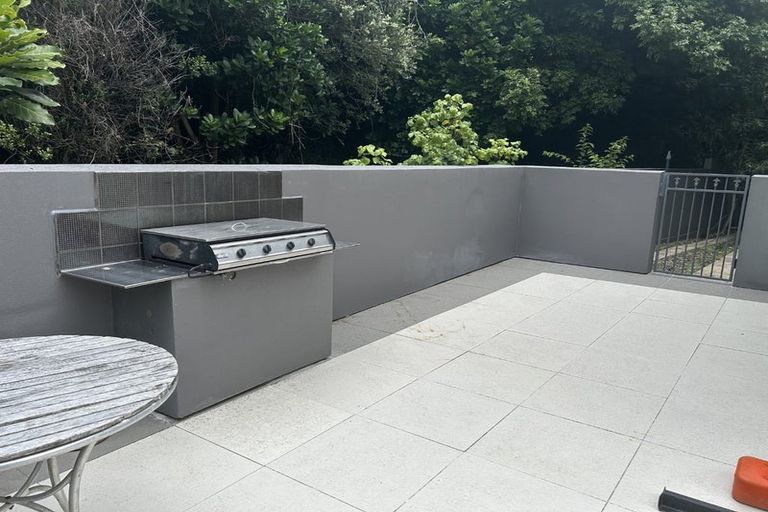 Photo of property in 85 Ngarara Road, Waikanae, 5036