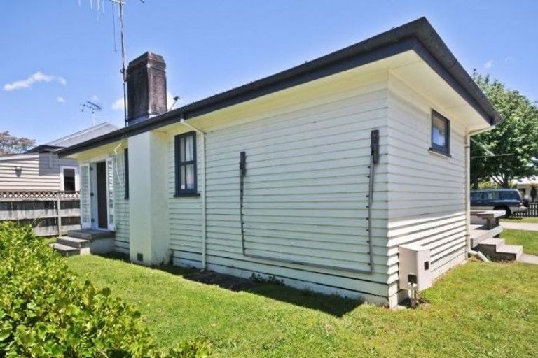 Photo of property in 46 Galloway Street, Hamilton East, Hamilton, 3216