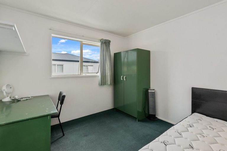 Photo of property in 91 Brockworth Place, Riccarton, Christchurch, 8011