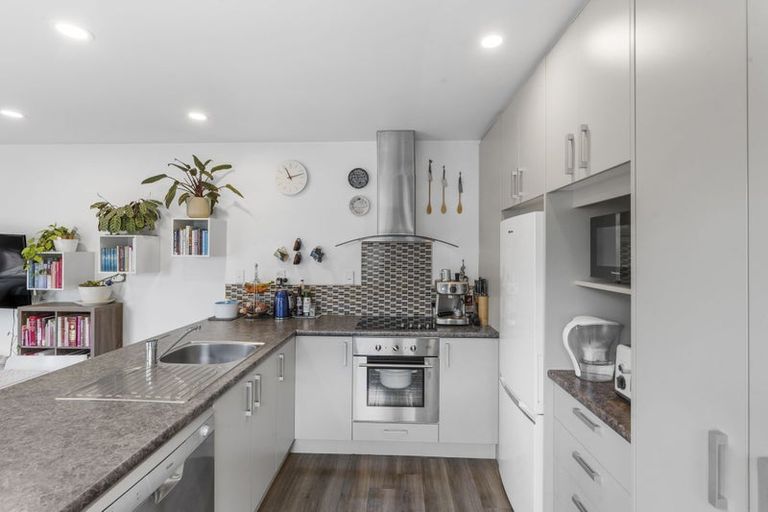 Photo of property in 1/142 Petrie Street, Richmond, Christchurch, 8013