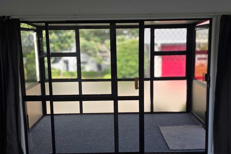 Photo of property in 3/15 Ronald Street, Strandon, New Plymouth, 4312