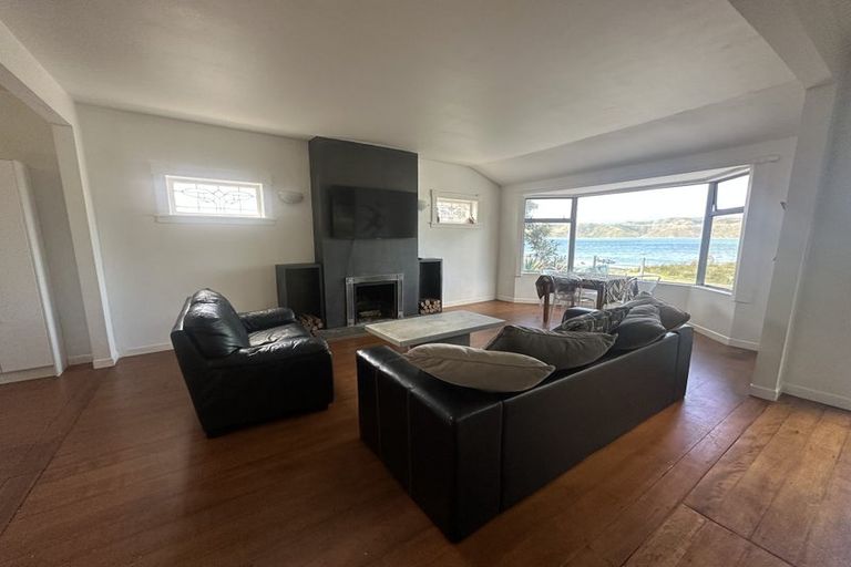 Photo of property in 217 Marine Parade, Seatoun, Wellington, 6022