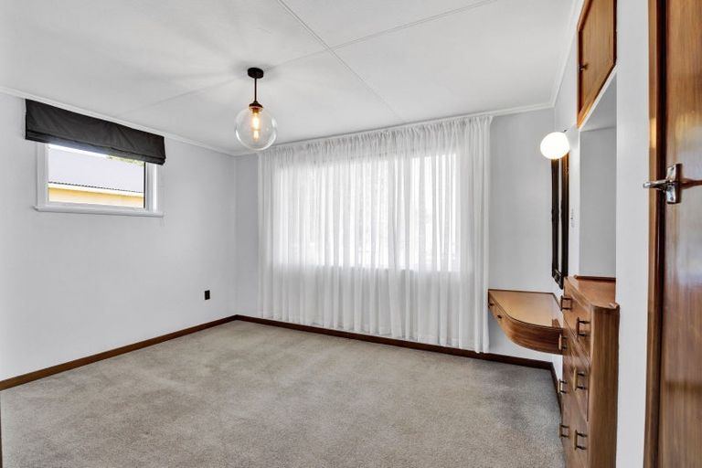 Photo of property in 5 Domett Street, Opunake, 4616