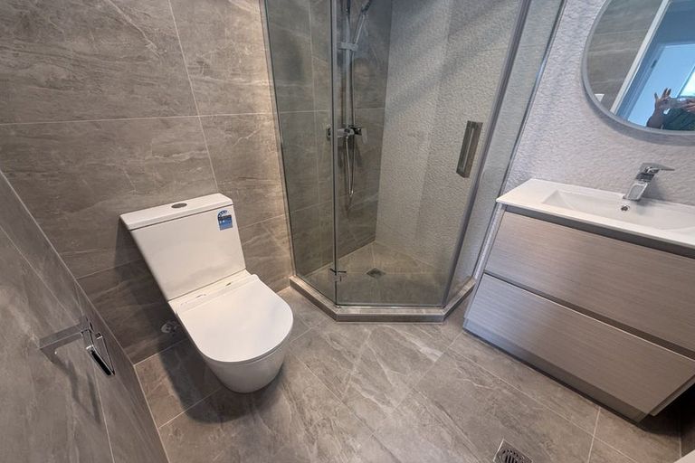 Photo of property in 2a Mayflower Close, Mangere East, Auckland, 2024