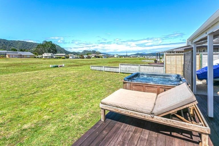 Photo of property in 13 Braddock Grove, Pauanui, Hikuai, 3579